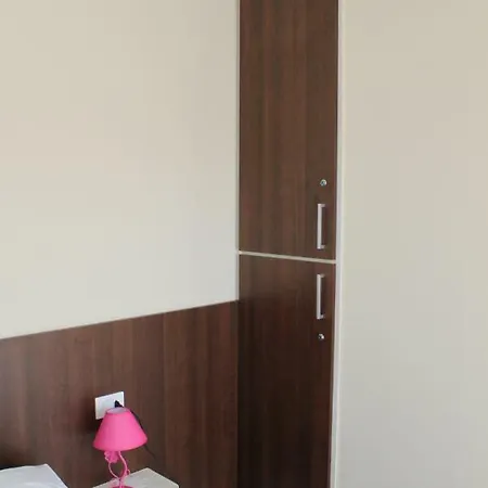Delle Rose 圣玛丽亚德尔西德